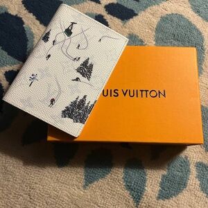 Louis Vuitton White Ski Seasonal Passport Holder